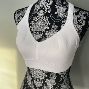 Lululemon size 6 bra